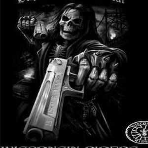 Meet your Posher, Cliff